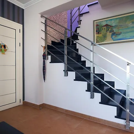 Villa Cozy Family In Katúna